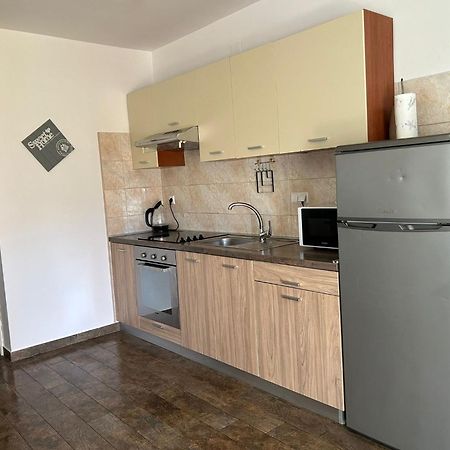 Apartman Toni Новалья Экстерьер фото